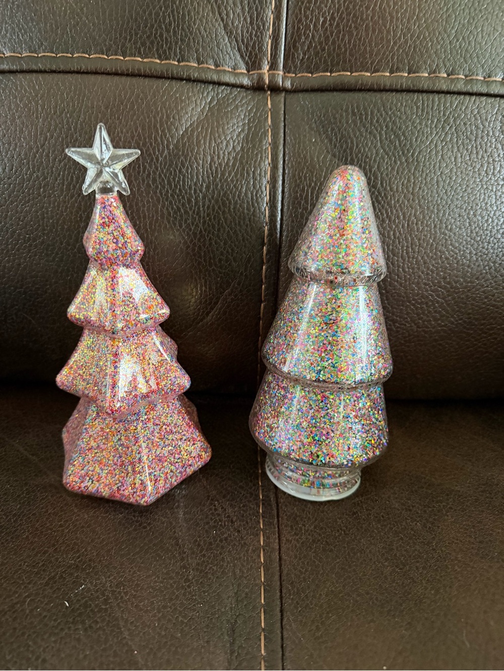2 Glitter Multicolor Holiday Tree Décor Set